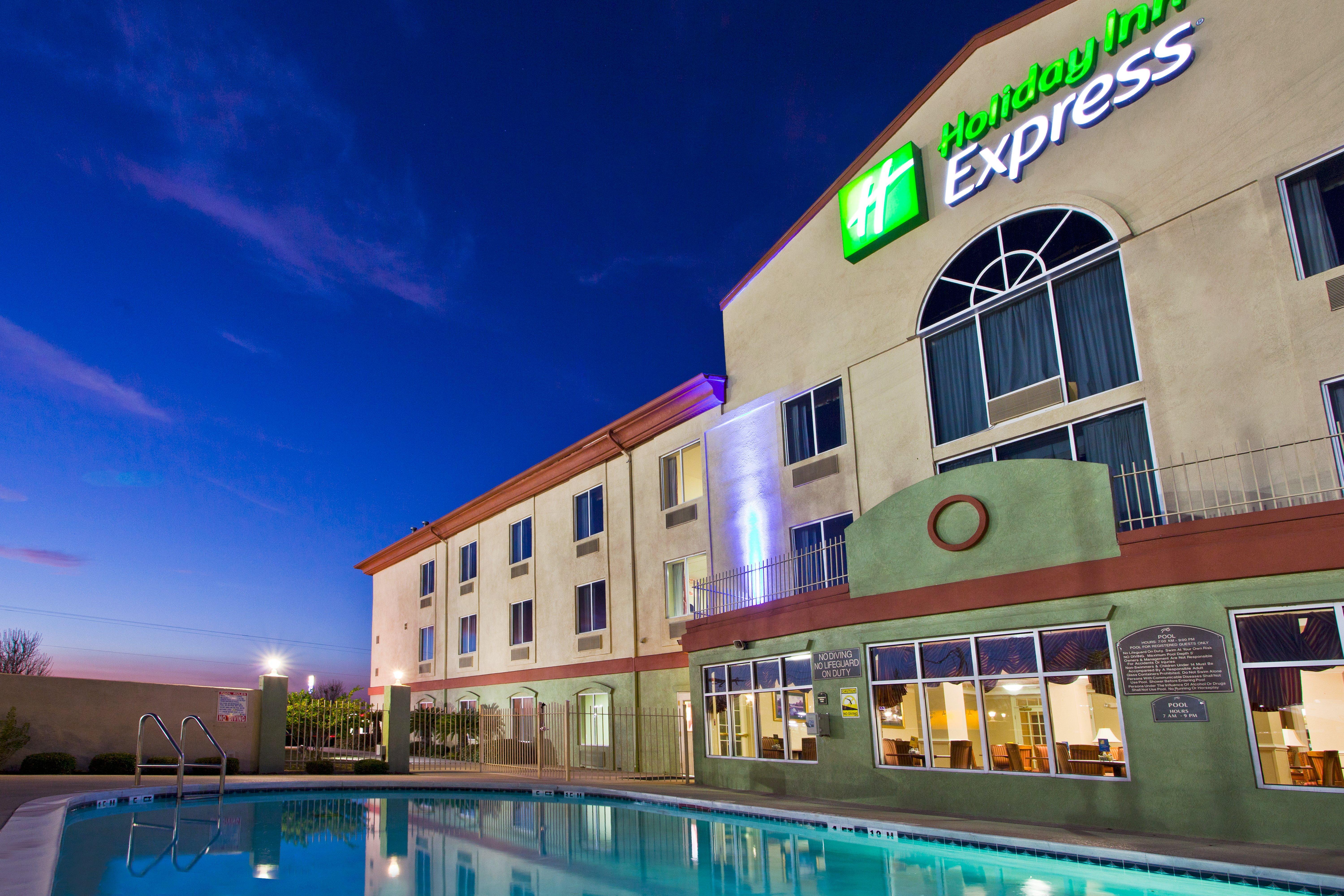 Holiday Inn Express Hotel & Suites Live Oak By Ihg Zewnętrze zdjęcie