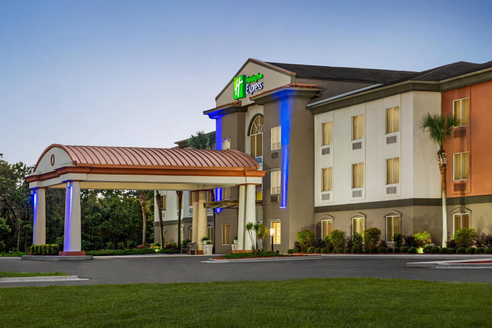 Holiday Inn Express Hotel & Suites Live Oak By Ihg Zewnętrze zdjęcie