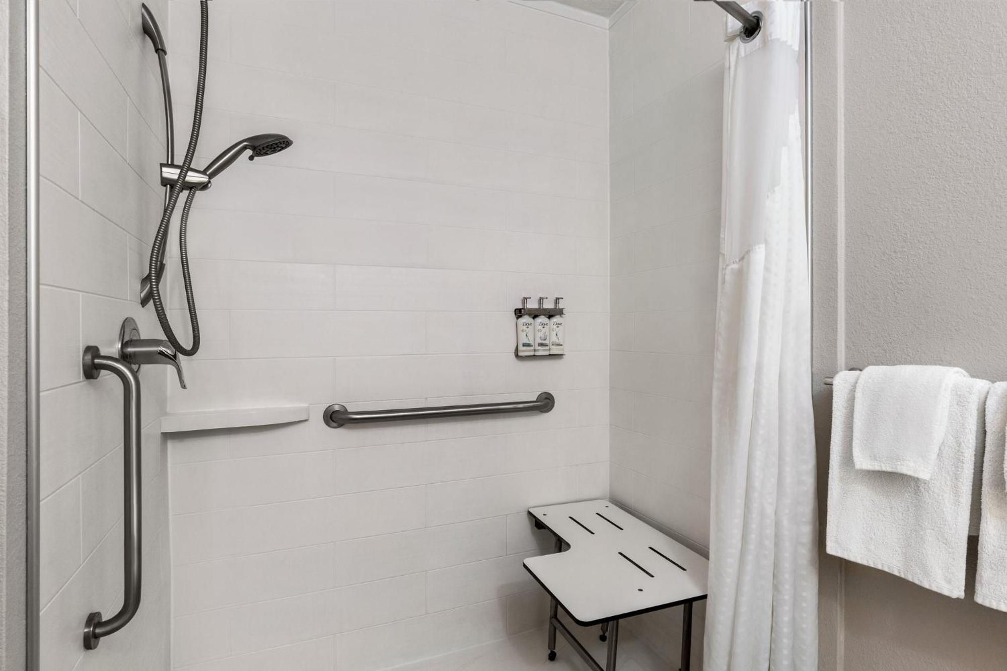 Holiday Inn Express Hotel & Suites Live Oak By Ihg Zewnętrze zdjęcie